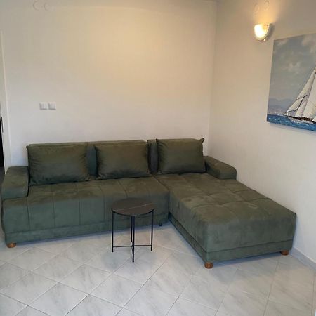 Nela Apartment Rabac Eksteriør bilde